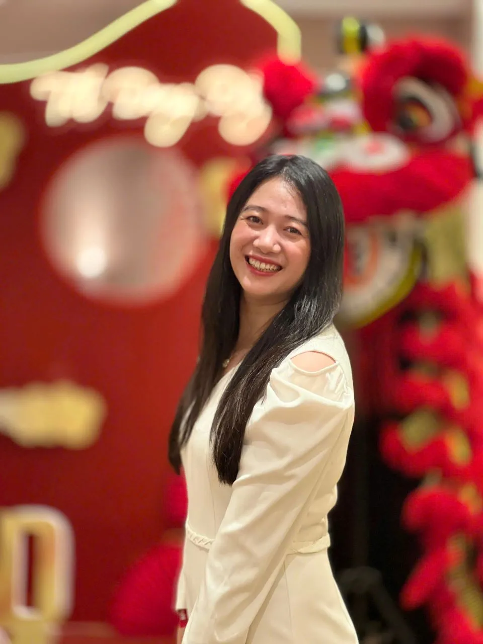 Cô Phạm Thị Linh